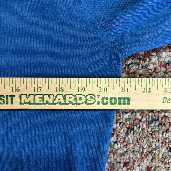 Jos. A. Bank Traveler's Collection Medium Blue Merino Wool V-Neck Sweater Size M - Picture 7 of 8